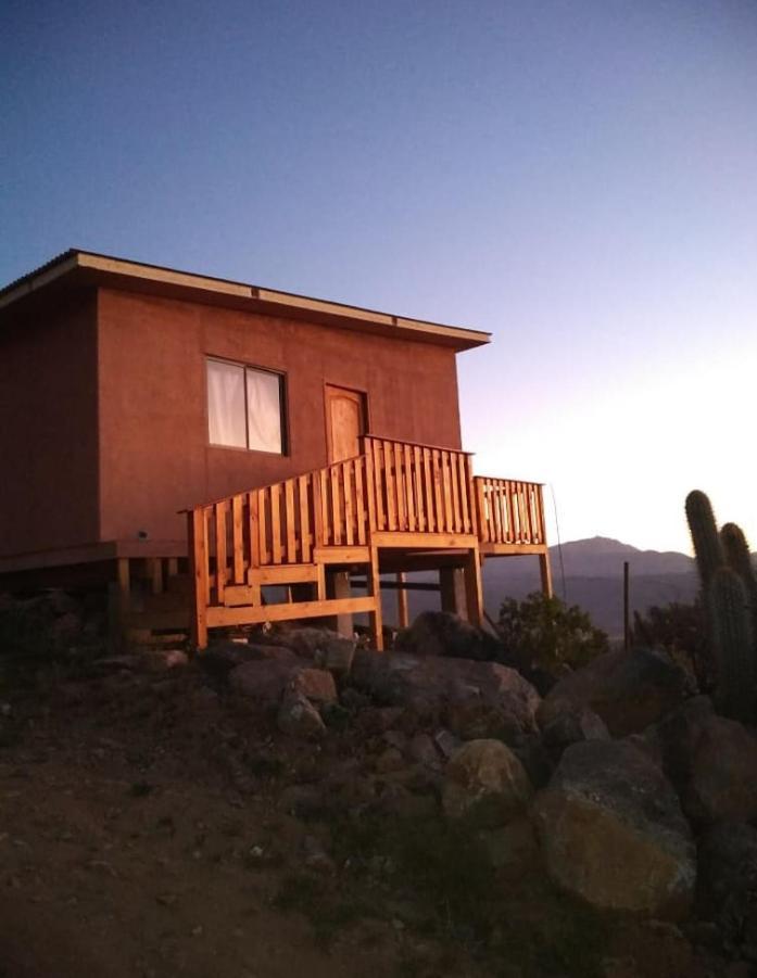 Cabana Equipada A 300 Metros Del Observatorio Mamalluca Vicuña Esterno foto